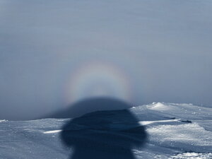 Taking a picture of a glory on the clouds, my halo! ;-)